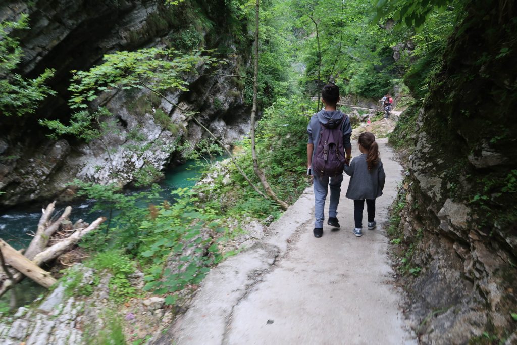 the Mama Manual Slovenia