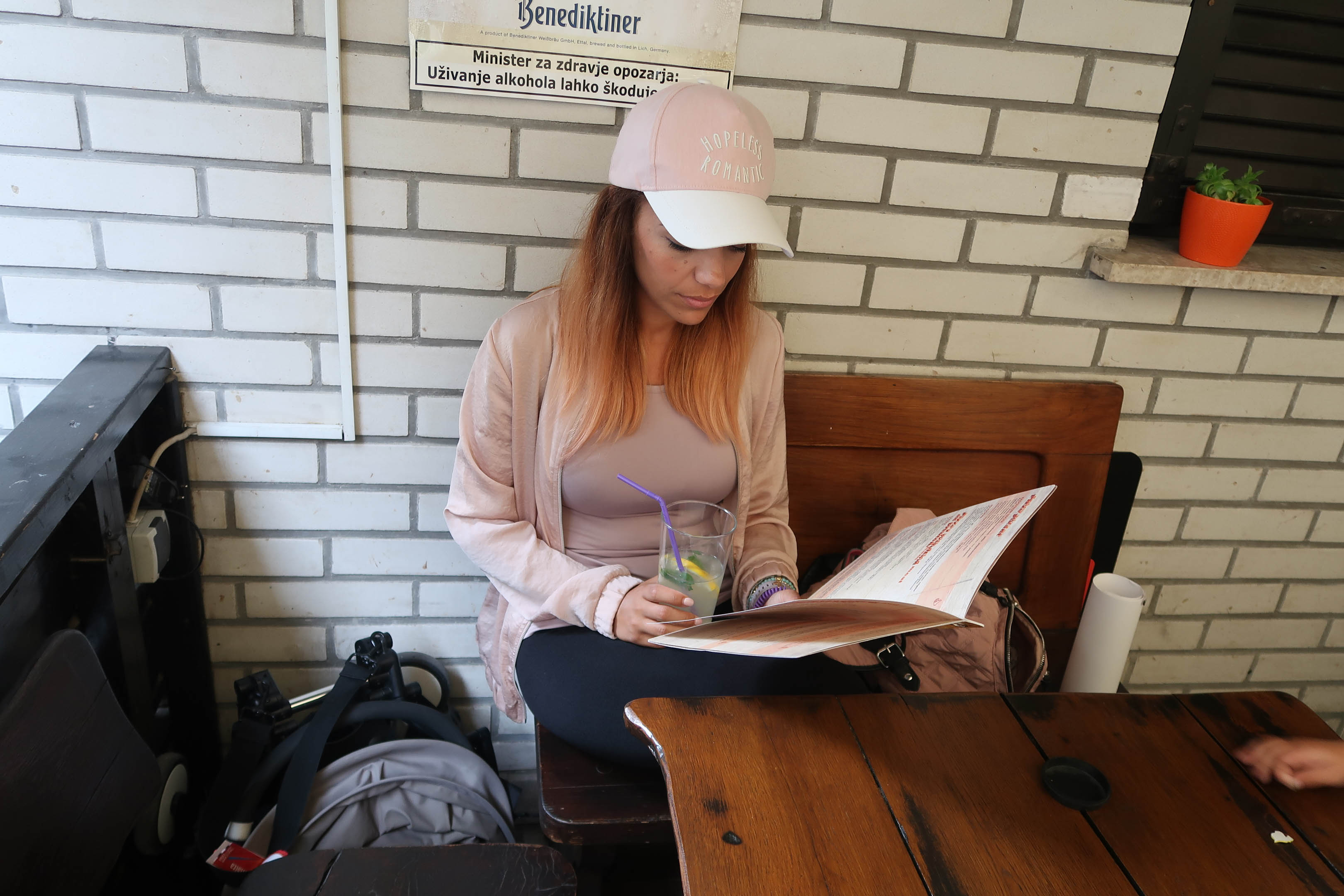 the Mama Manual Babyzen Yoyo restaurant