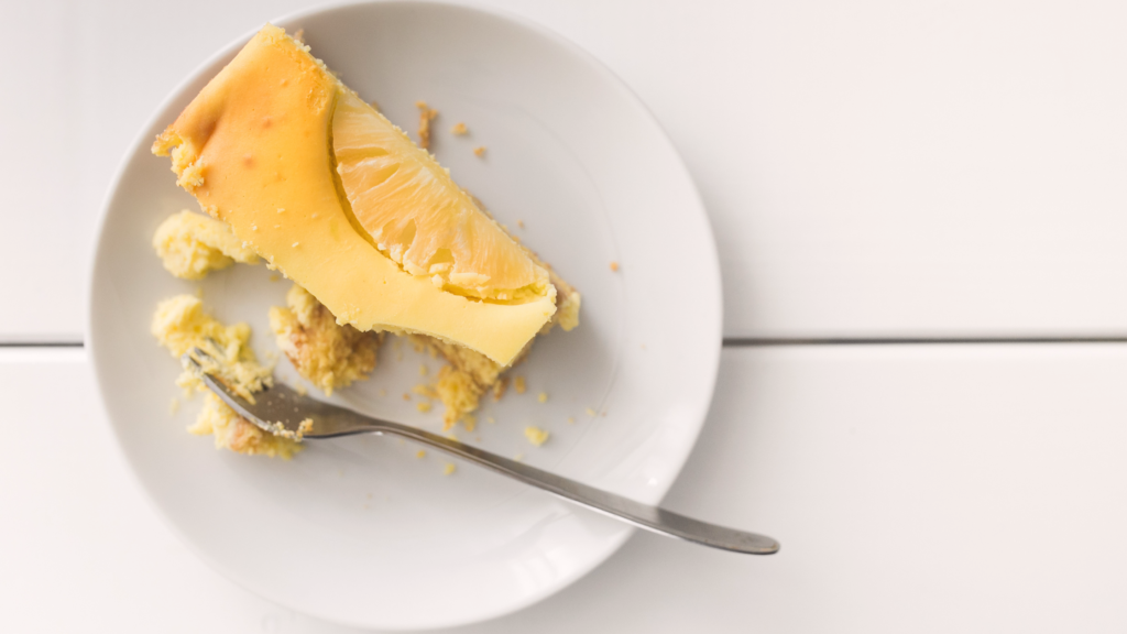 Why Dinner Feels Hard for Mums (And Why You End Up Eating Whatever’s Left)