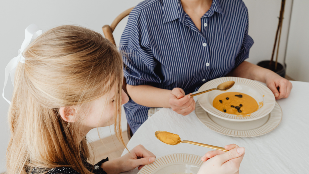 Easy family dinners aren’t always about quicker recipes. Discover the simple change that can make busy family mealtimes less stressful.